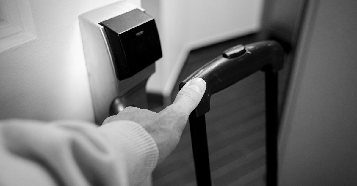 front door lock key — Huntley IL Locksmith